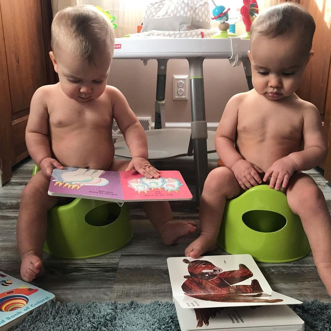 twins on potty